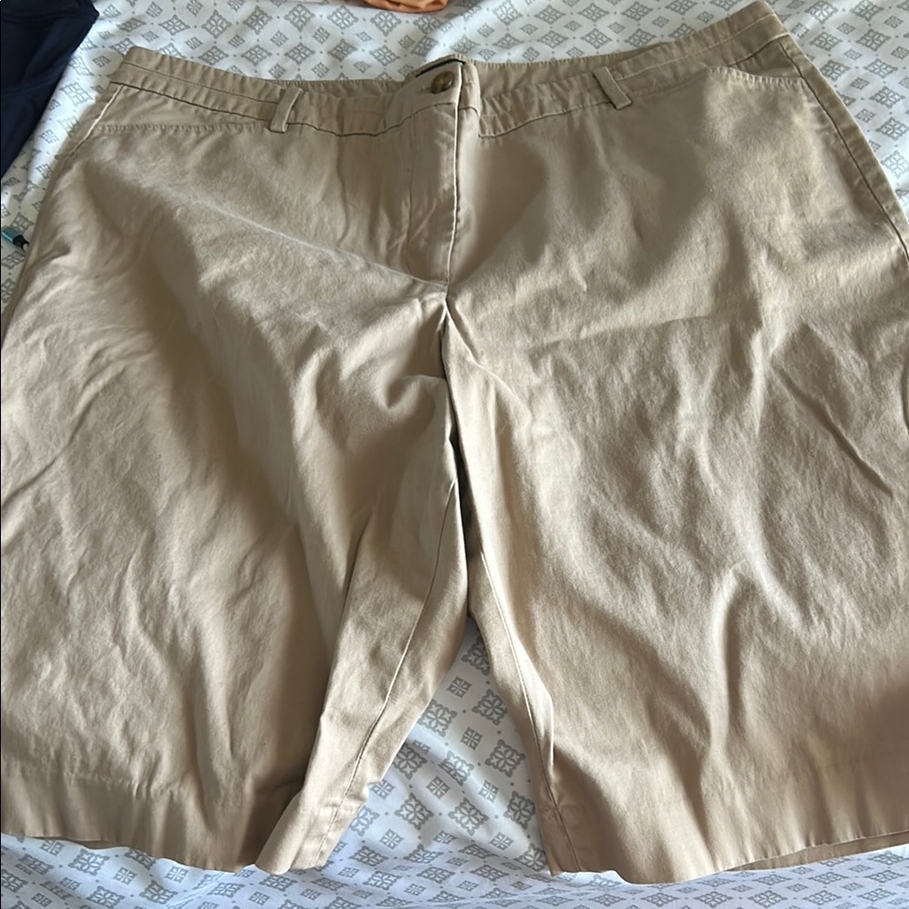 Talbots The Perfect Short Tan Shorts - 18